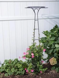 Essex Tuteur, 63" 10 Essex Tuteur, 63" -Outdoor Garden Care 8594162 0023 tif