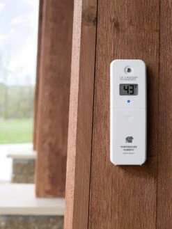 Professional Remote Home & Environment Monitoring Station -Outdoor Garden Care 8600162 03v