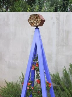 Bee Bungalow + Akoris Garden Tuteur Sr. -Outdoor Garden Care 8600532 02V tif