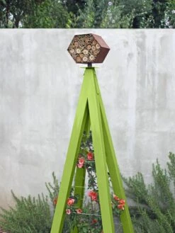 Bee Bungalow + Akoris Garden Tuteur Sr. -Outdoor Garden Care 8600532 05V tif