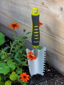 Gardener's Trowel Knife -Outdoor Garden Care 8608660 19471 tif