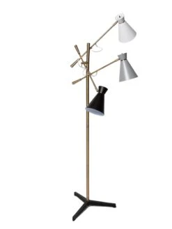 Adjustable 3-Arm Grow Lamp -Outdoor Garden Care 8609868 9322 tif