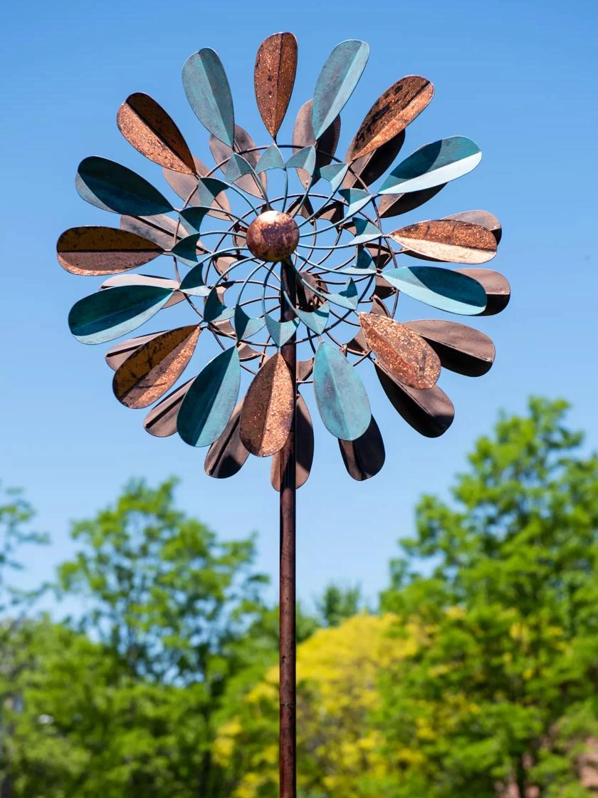 Metallic Leaf Wind Spinner 4 Metallic Leaf Wind Spinner - Image 2