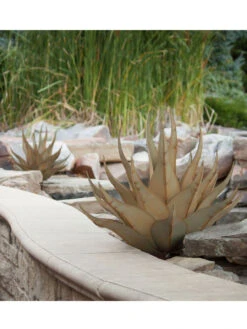 Desert Steel Sharkskin Agave Sculpture -Outdoor Garden Care 8610753 04v