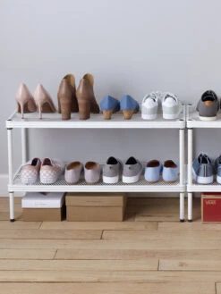 MeshWorks © Stacking Plant Shelves -Outdoor Garden Care 8613018 03v